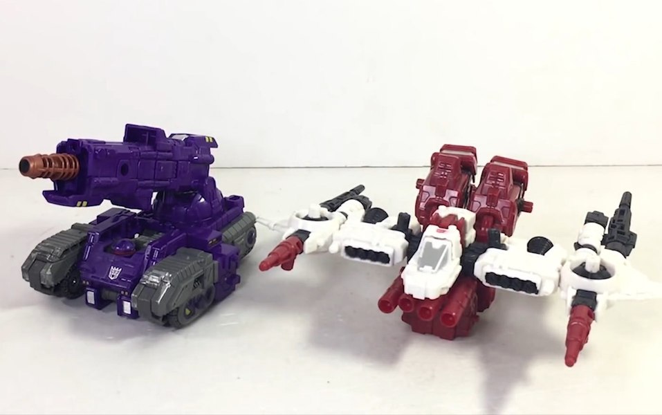 Transformers Siege Brunt Deluxe Wave 3 Weaponizer With Gallery 08 (8 of 33)